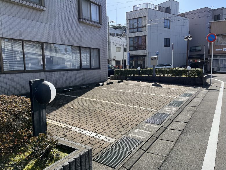 ファミール大手町／駐車場／物件写真豊富／福井市マンションクリエイト