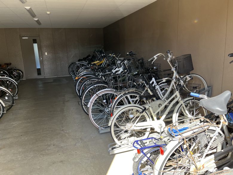 サーパス西別院／自転車置き場2／物件写真豊富／福井市マンションクリエイト