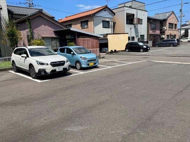 レーベン福井THEGRANDMARKS／駐車場7／物件写真豊富／福井市マンションクリエイト