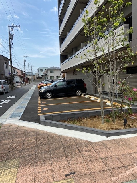 レーベン福井THEGRANDMARKS／駐車場１／物件写真豊富／福井市マンションクリエイト