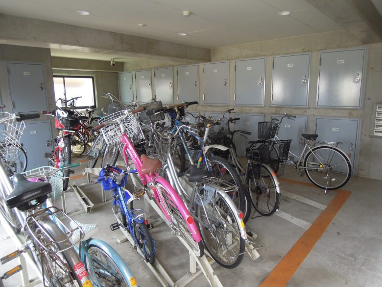 アパガーデンコート城東／自転車置き場／物件写真豊富／福井市マンションクリエイト