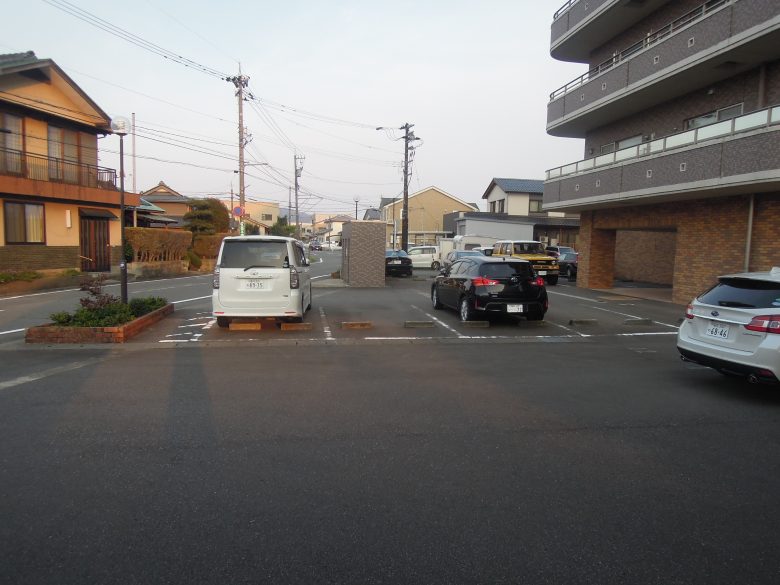 ビブレ西方／駐車場／物件写真豊富／福井市マンションクリエイト